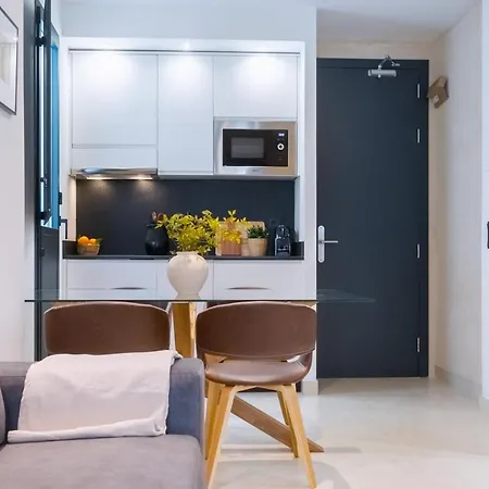 Luxurious Overlooking Casa Pilatos * Севилья